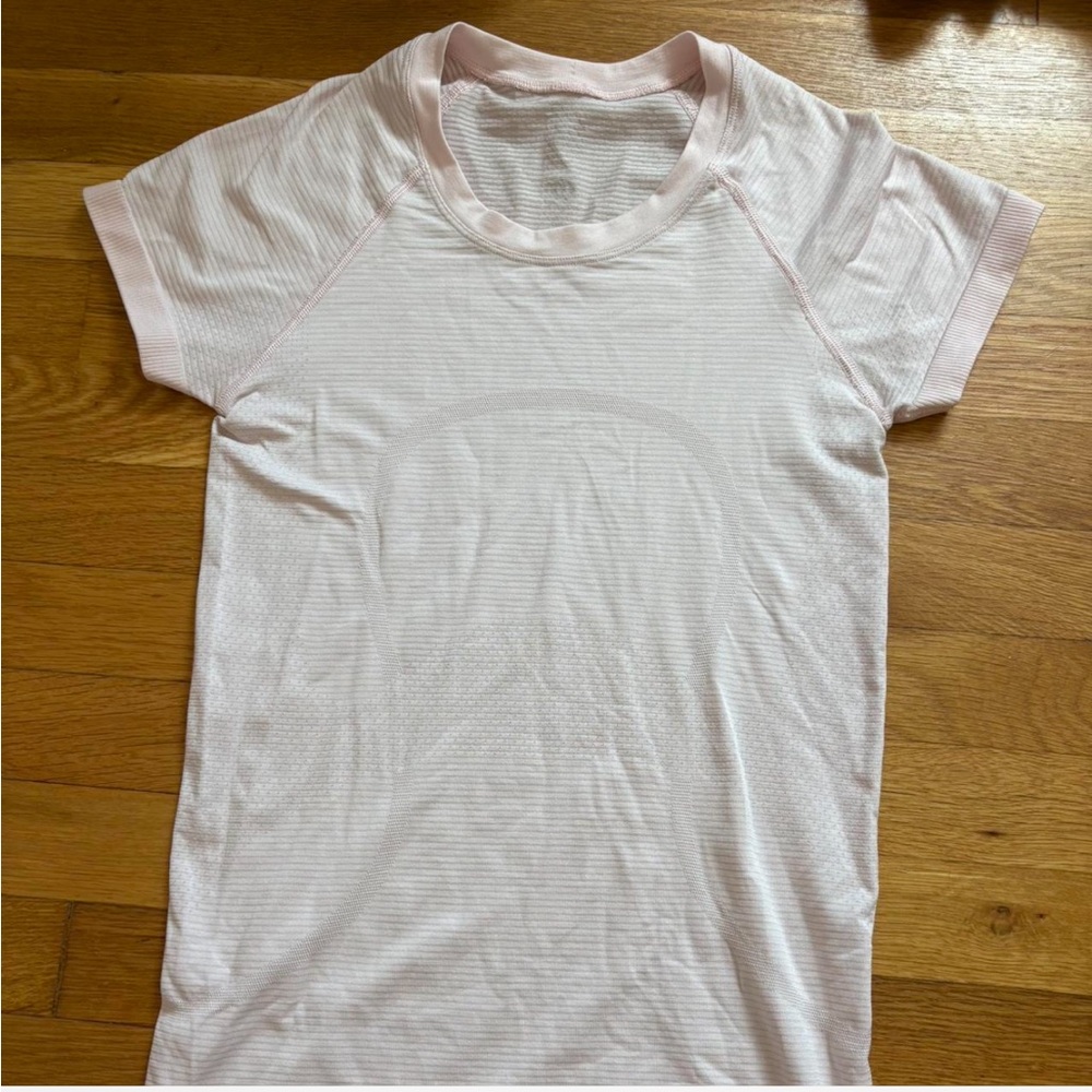 Lululemon Swiftly Tech Shirt